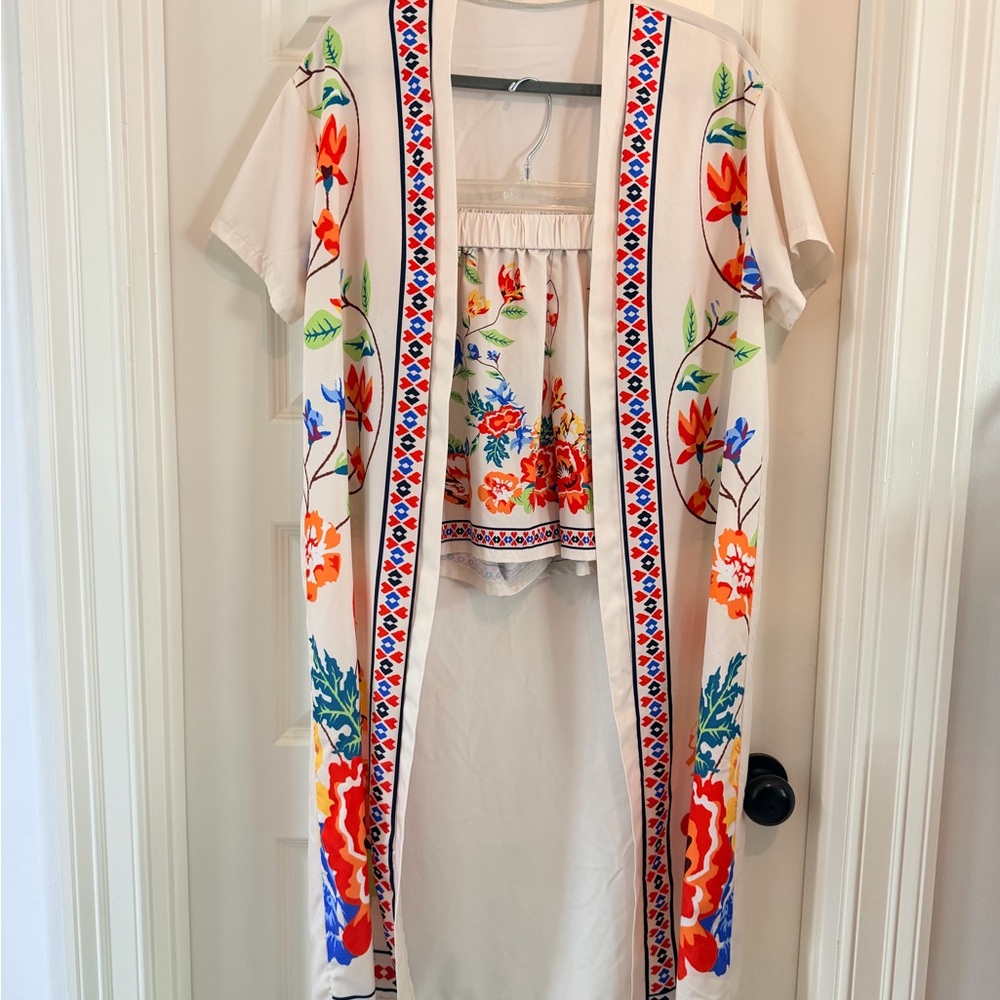 Embroidered Floral Duster in Cream with Multicolor Accents